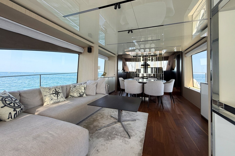 67 FLY 2023 CRANCHI YACHTS