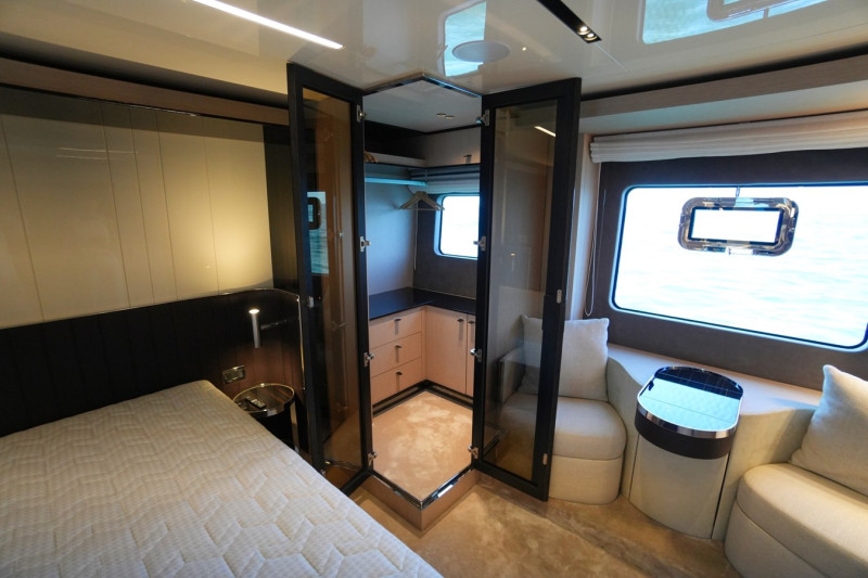 67 FLY 2023 CRANCHI YACHTS