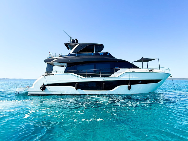 67 Fly 2023 CRANCHI YACHTS