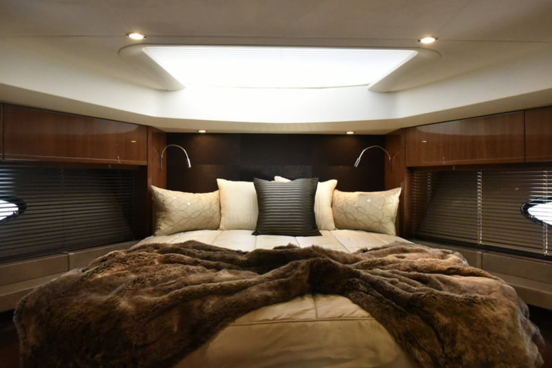 2013 PRINCESS YACHTS