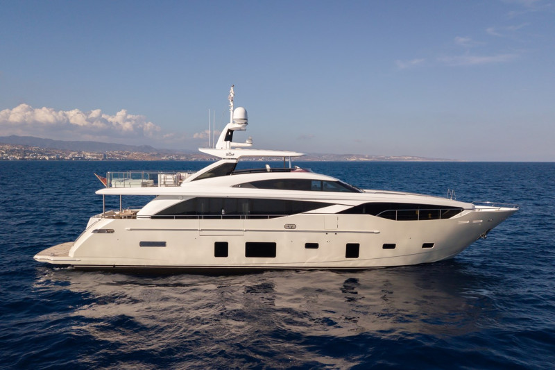 30M 2019 PRINCESS YACHTS