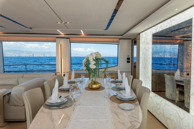 30M 2019 PRINCESS YACHTS