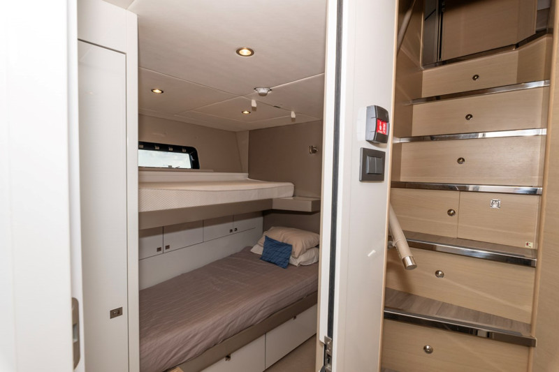 30M 2019 PRINCESS YACHTS