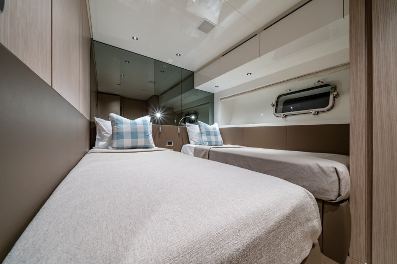 SX76 2021 SANLORENZO YACHTS
