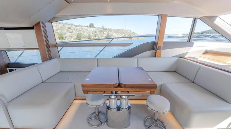 F55 2021 PRINCESS YACHTS