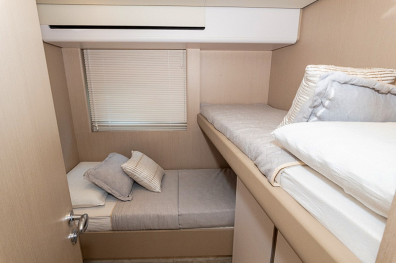 FLY 68 2024 AZIMUT YACHTS