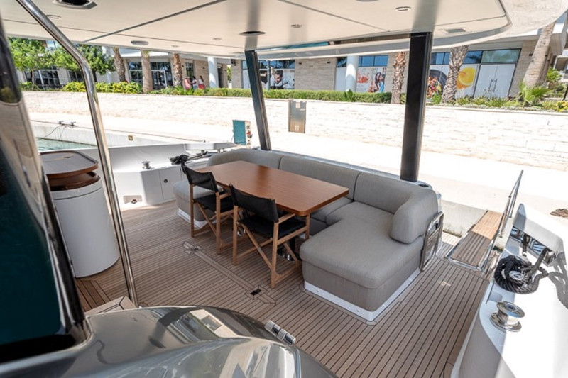 FLY 68 2024 AZIMUT YACHTS