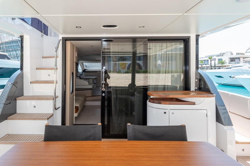 FLY 68 2024 AZIMUT YACHTS