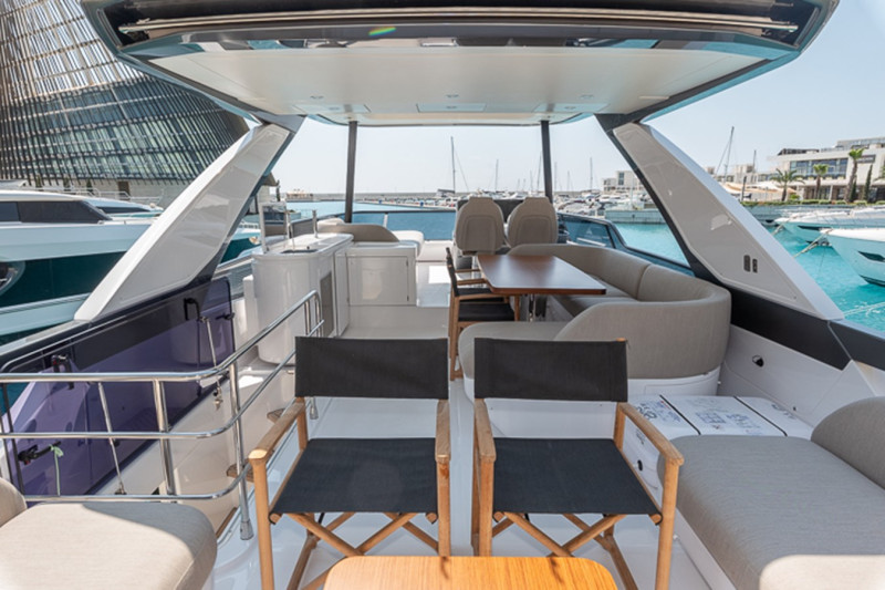 FLY 68 2024 AZIMUT YACHTS