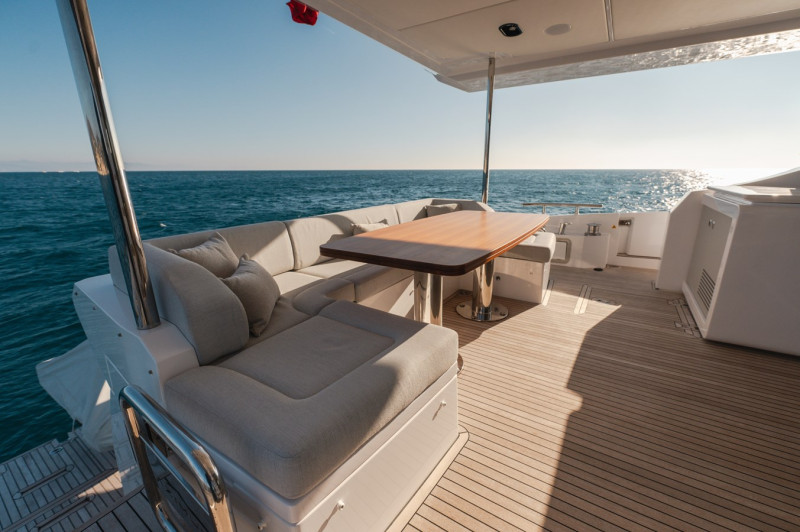 FLY 72 2023 AZIMUT YACHTS