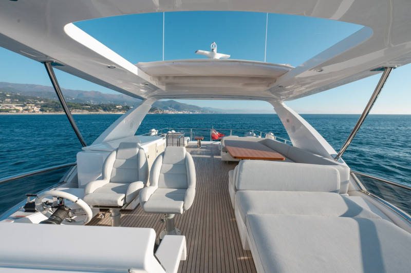 FLY 72 2023 AZIMUT YACHTS