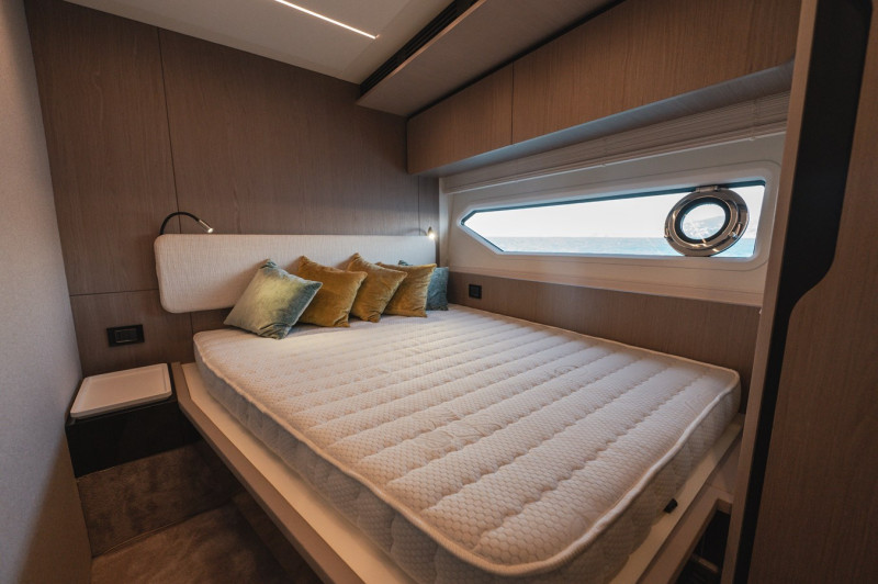 FLY 72 2023 AZIMUT YACHTS