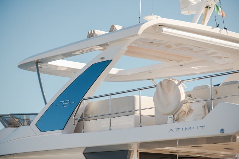 FLY 72 2023 AZIMUT YACHTS