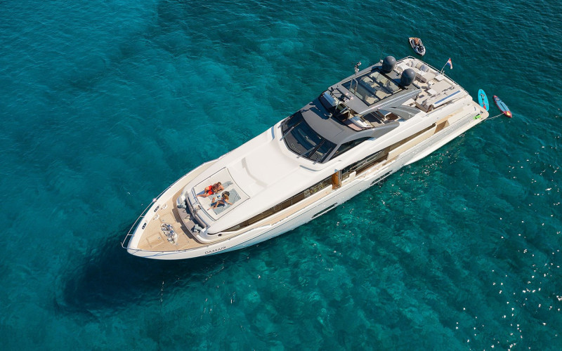 2019 FERRETTI YACHTS