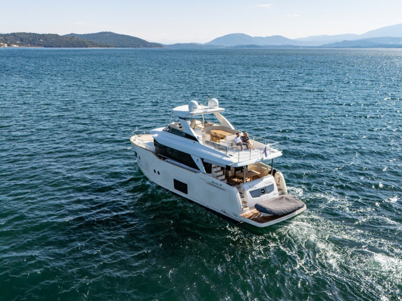 58 NAVETTA 2017 ABSOLUTE