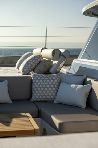 SUNREEF 60 2025 SUNREEF YACHTS