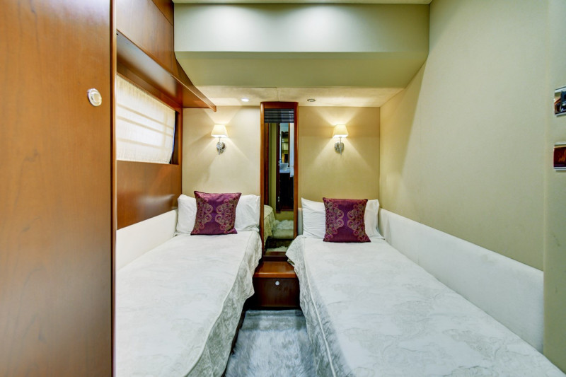 PRINCESS 62 2009 PRINCESS YACHTS