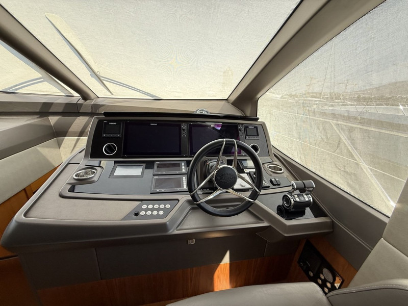 MANHATTAN 66 2018 SUNSEEKER