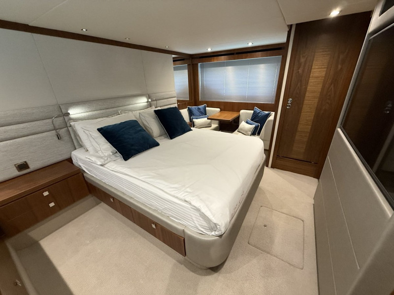 MANHATTAN 66 2018 SUNSEEKER