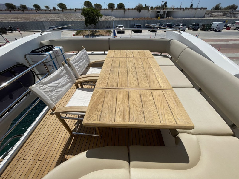 MANHATTAN 66 2018 SUNSEEKER