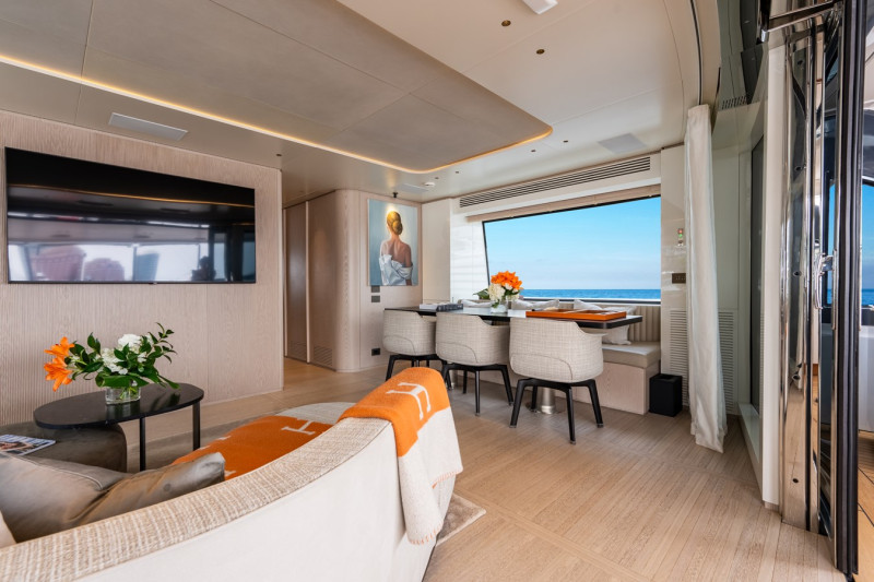 34 Oasis 2024 BENETTI YACHTS