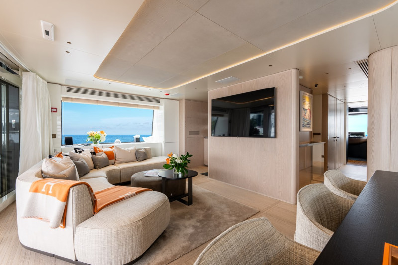 34 OASIS 2024 BENETTI YACHTS