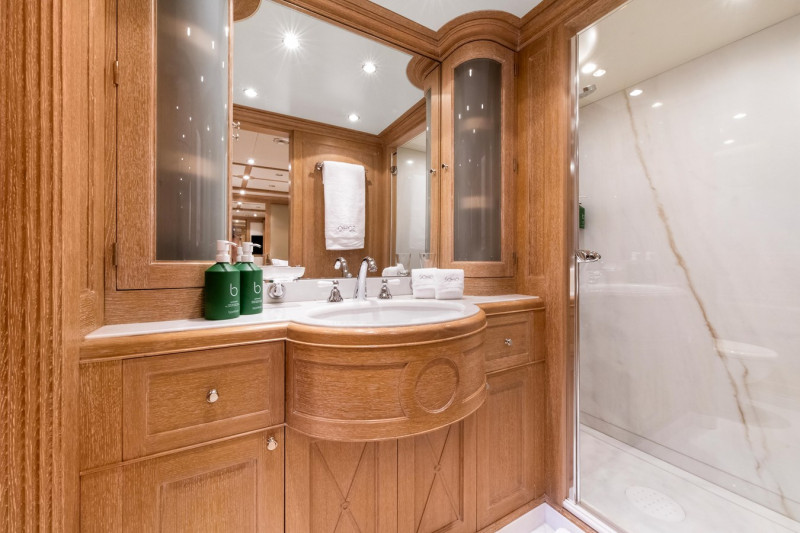 2009 BENETTI YACHTS