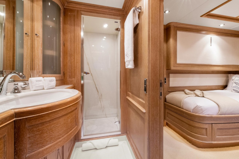 2009 BENETTI YACHTS
