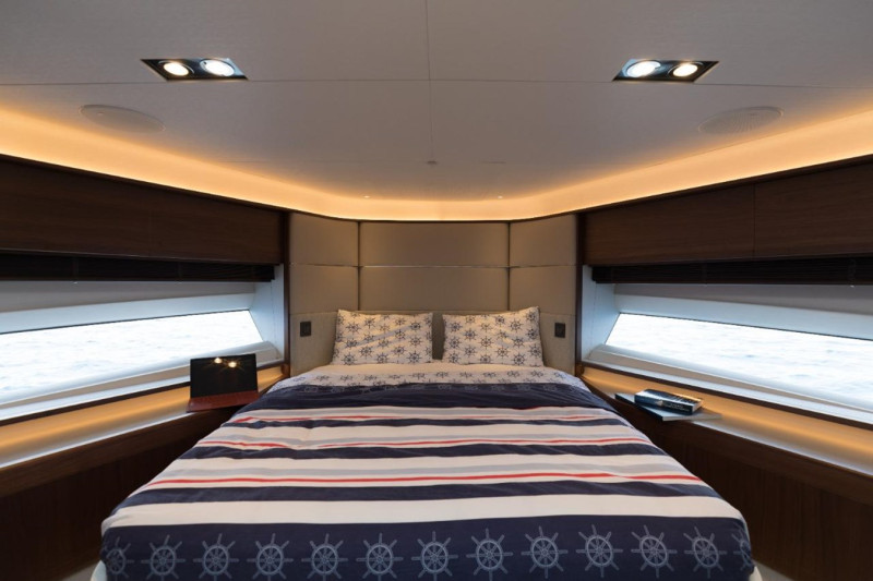 Y75 2020 PRINCESS YACHTS