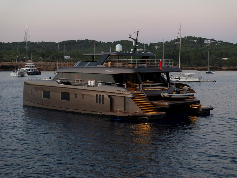 2025 SUNREEF YACHTS