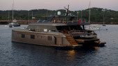 2025 SUNREEF YACHTS