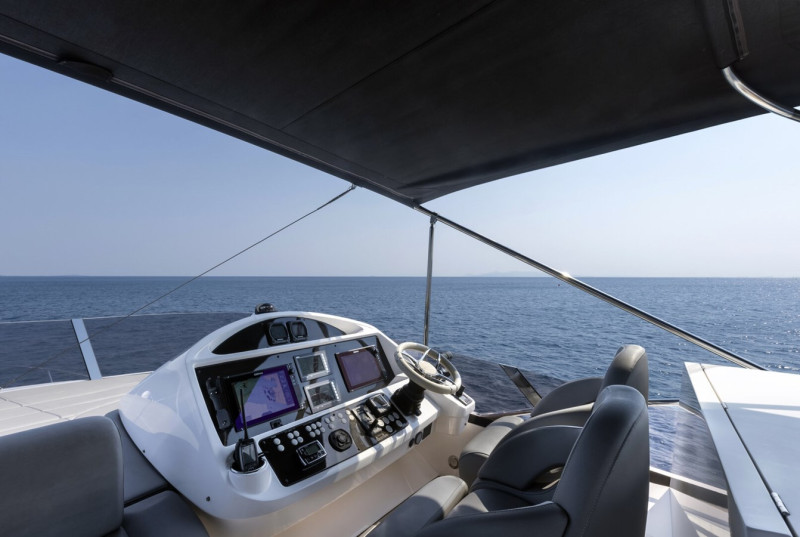 MANHATTAN 65 2016 SUNSEEKER