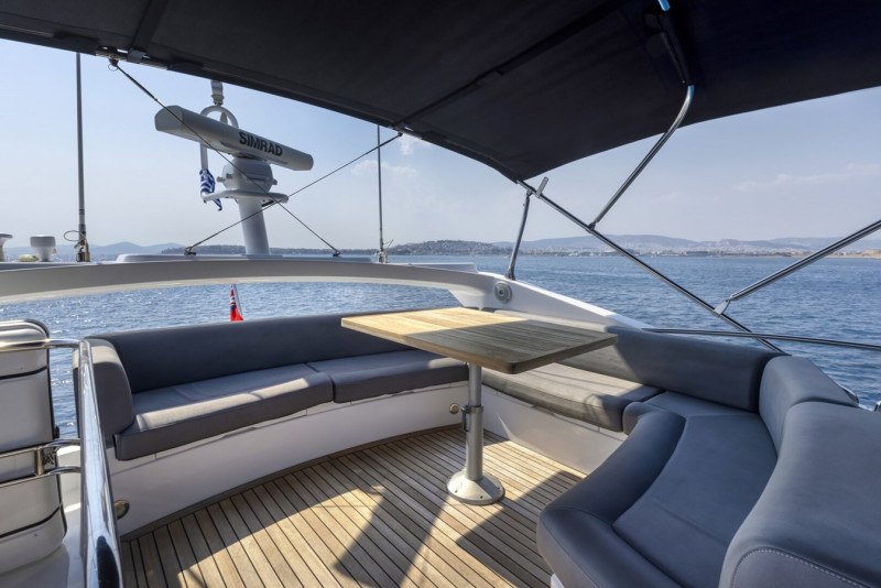 MANHATTAN 65 2016 SUNSEEKER
