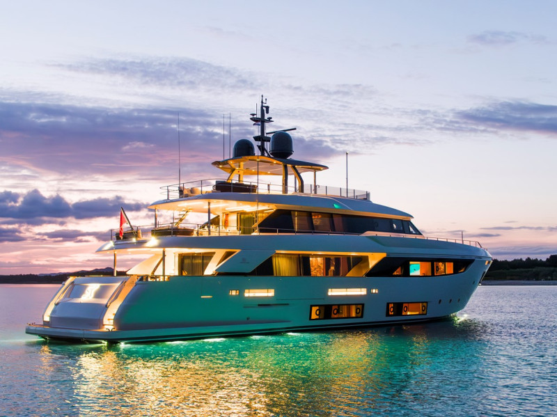 NAVETTA 33 2019 CUSTOM LINE
