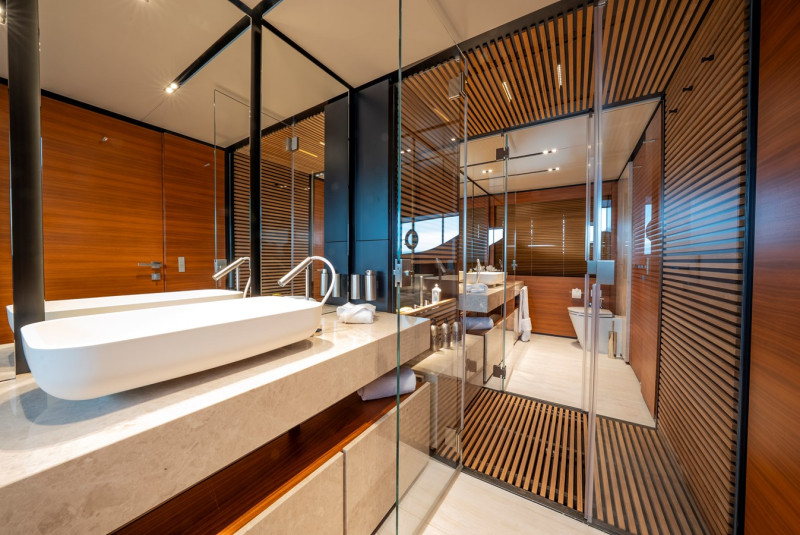 NAVETTA 33 2019 CUSTOM LINE