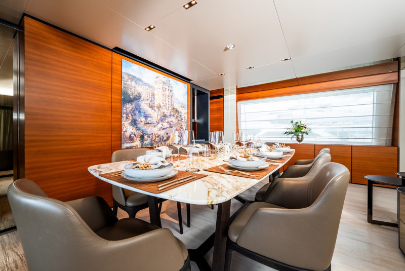 NAVETTA 33 2019 CUSTOM LINE