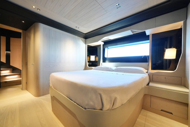 SD118 2021 SANLORENZO YACHTS