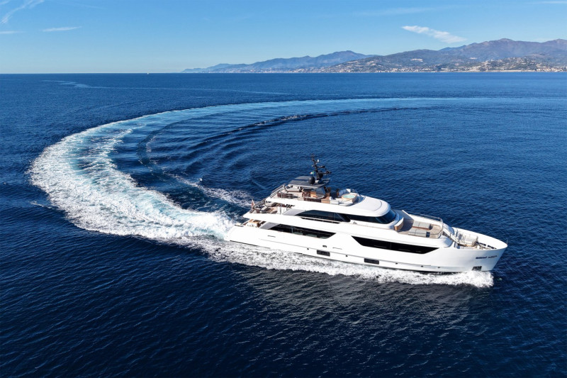 SD118 2021 SANLORENZO YACHTS