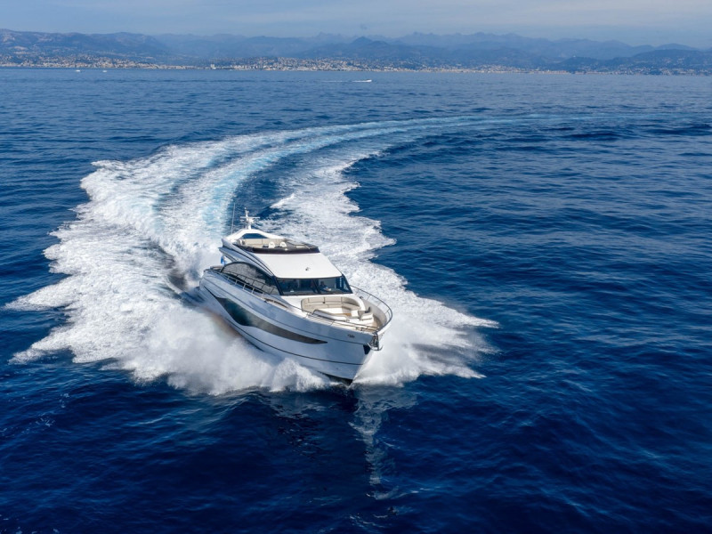 S80 2025 PRINCESS YACHTS