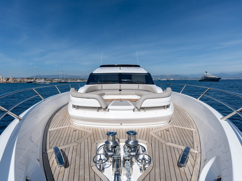 S80 2025 PRINCESS YACHTS