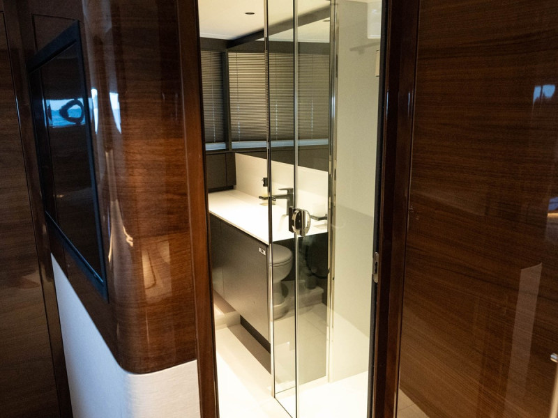 S80 2025 PRINCESS YACHTS