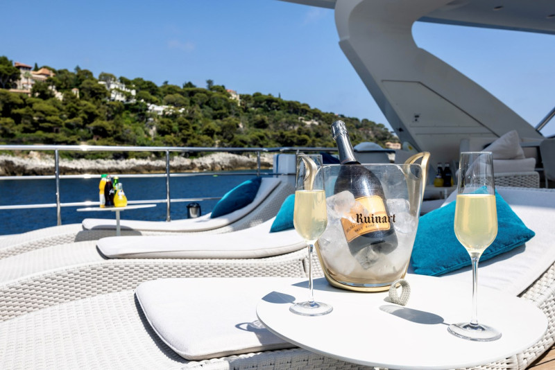 95 RPH 2017 AZIMUT YACHTS