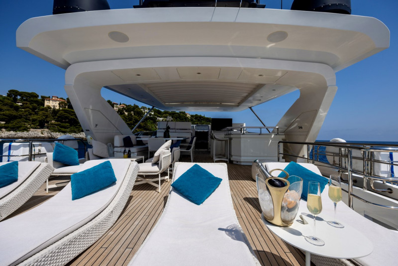 95 RPH 2017 AZIMUT YACHTS