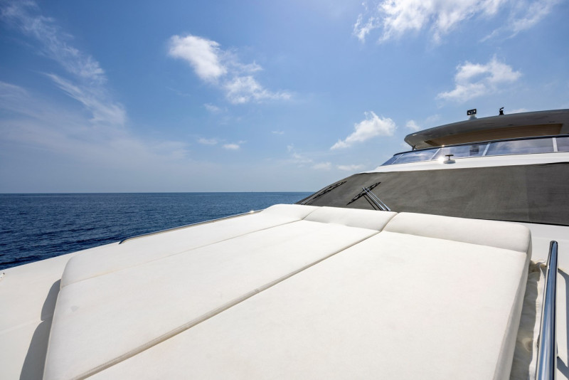95 RPH 2017 AZIMUT YACHTS