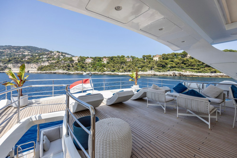 95 RPH 2017 AZIMUT YACHTS