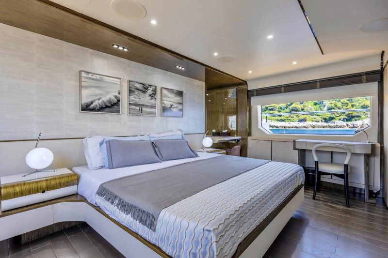 95 RPH 2017 AZIMUT YACHTS