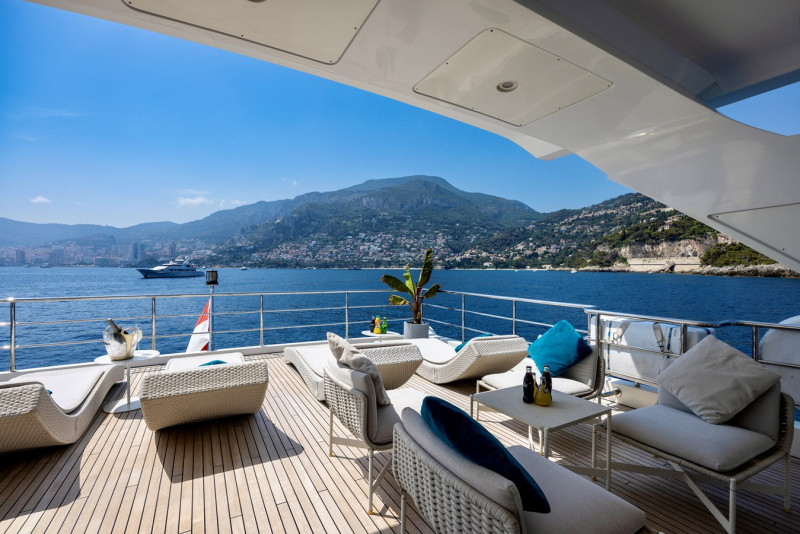 95 RPH 2017 AZIMUT YACHTS