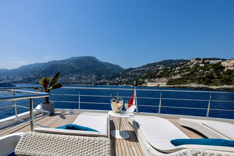 95 RPH 2017 AZIMUT YACHTS