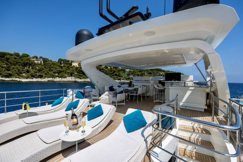 95 RPH 2017 AZIMUT YACHTS
