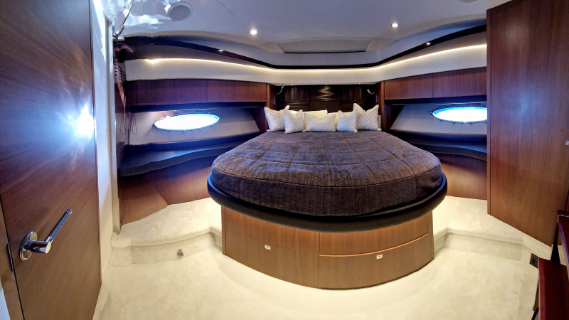 V72 2011 PRINCESS YACHTS